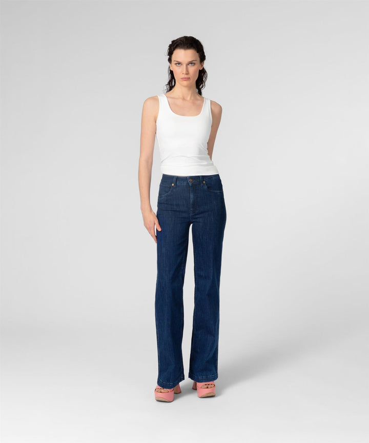 The Victoria Jean