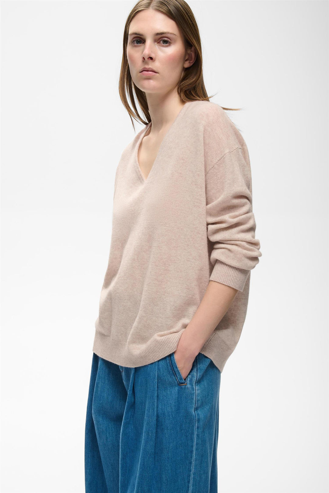 Tally Monika V-Neck
