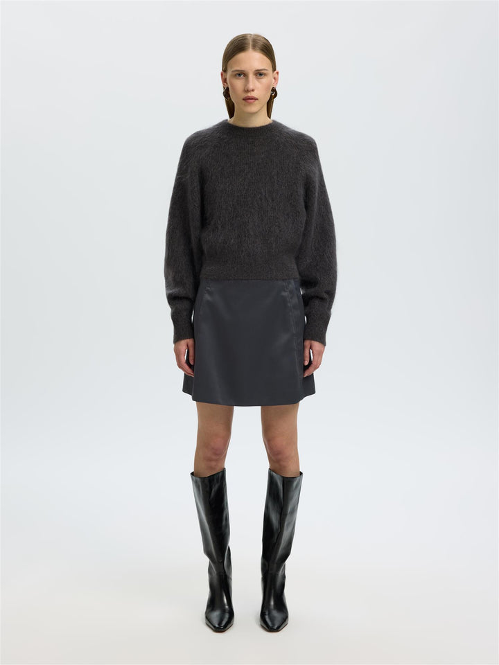 Mira LS Knit Short O-Neck