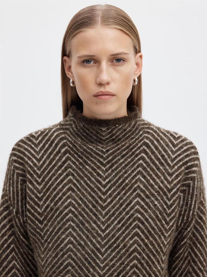 Lulu Ls Herringbone Knit High Neck