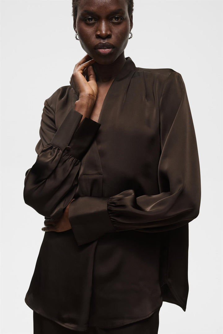 Dawn V-Neck