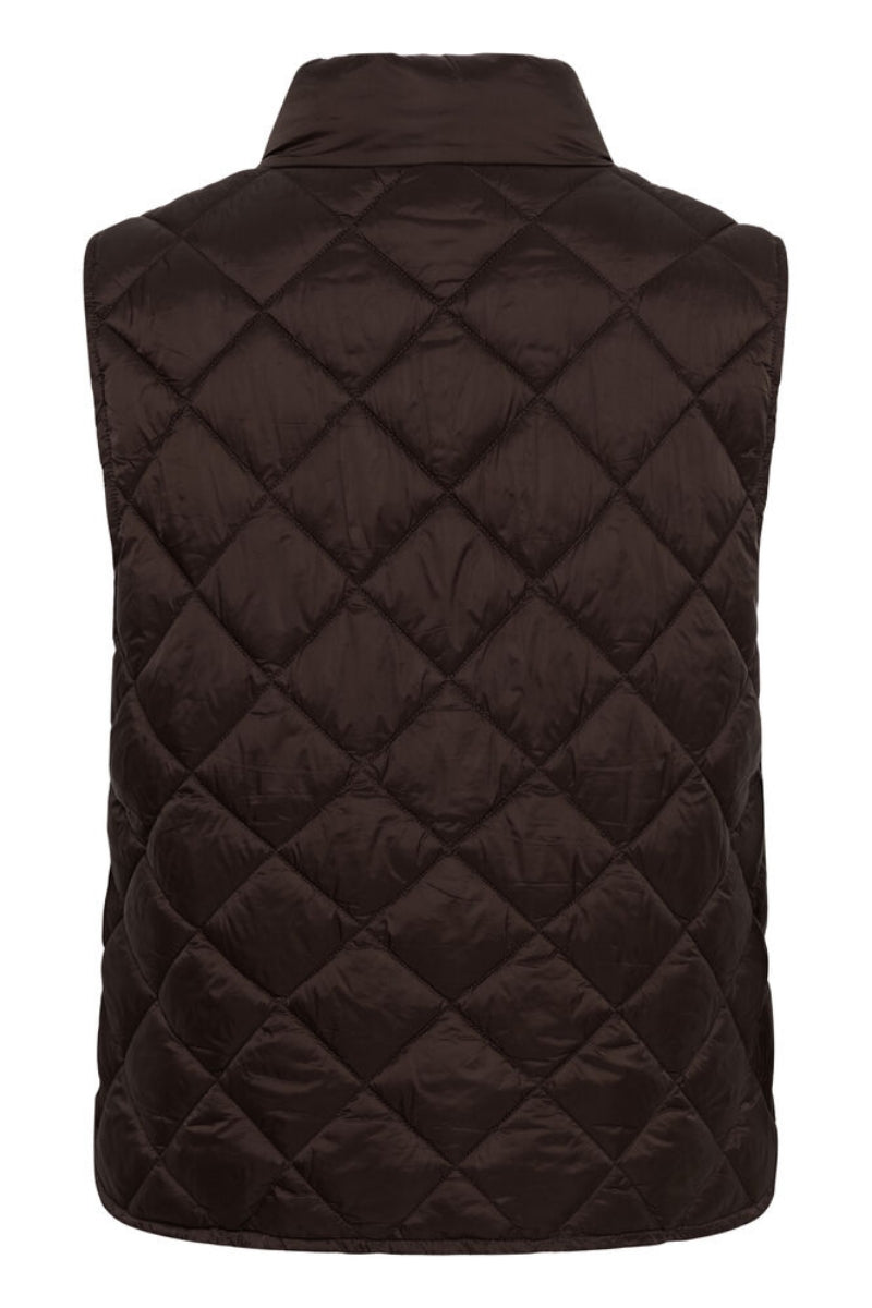Carlota Vest