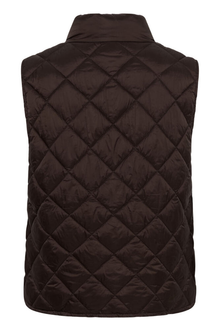 Carlota Vest