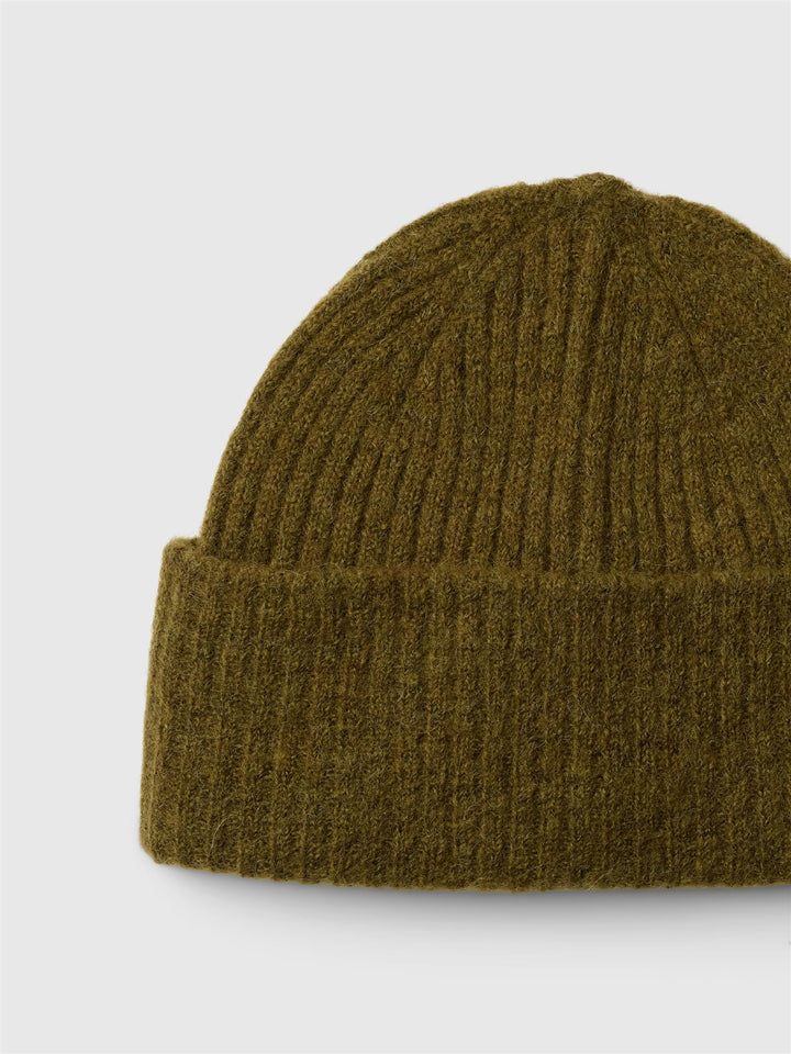 Slwlulu Beanie