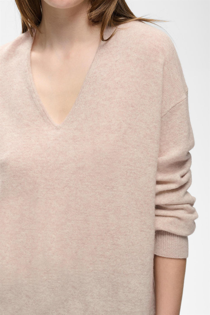 Tally Monika V-Neck