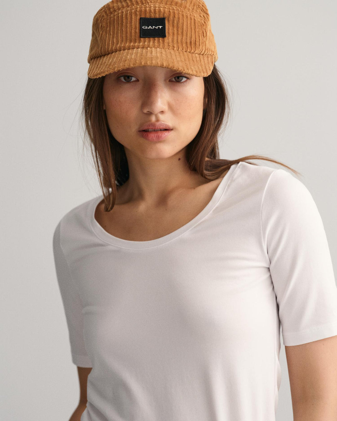 Slim Scoop Neck Topp