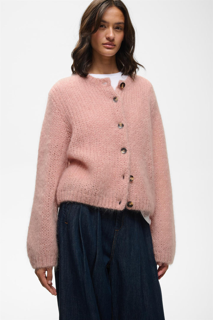 Jetra Cardigan
